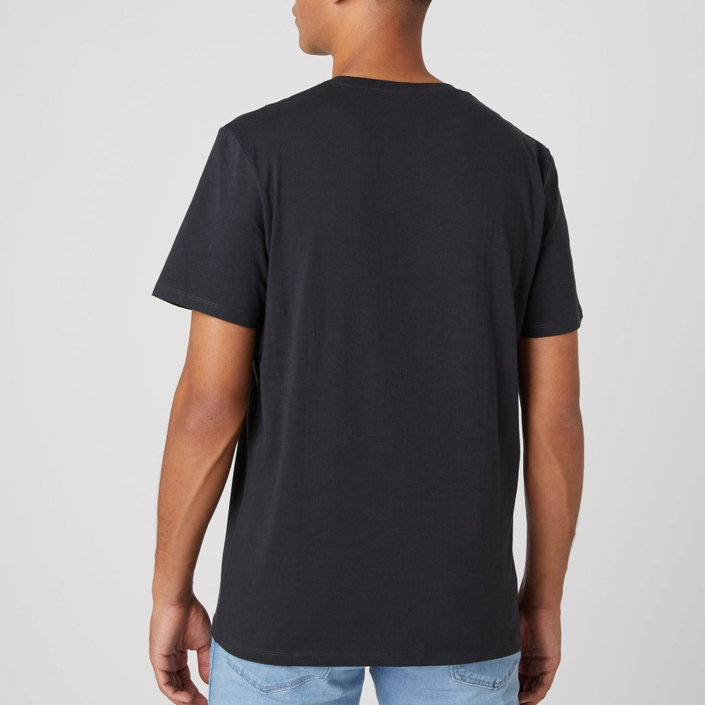 Wrangler GRAPHIC TEE FADED BLACK  W7CEEEXV6 T-shirt Μαύρο  S/S