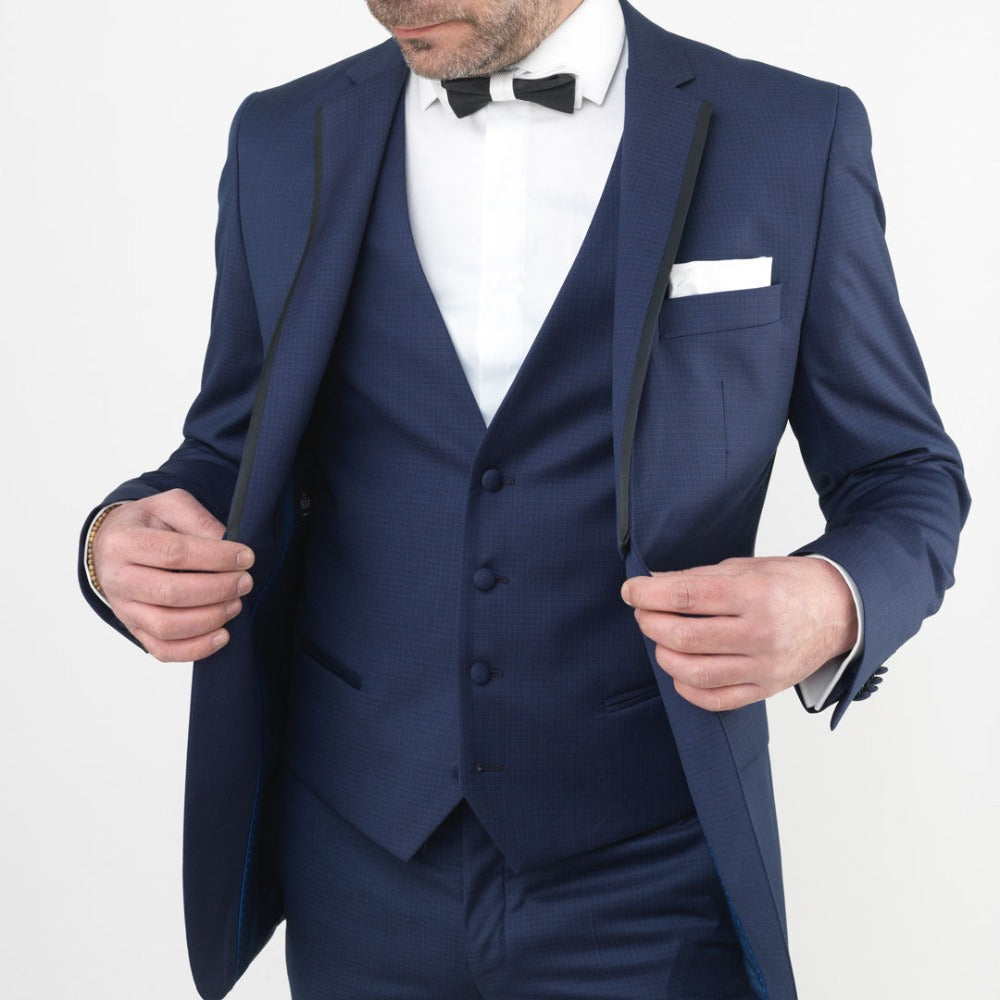Bizzaro 2012.853 / 19 Suit Blue